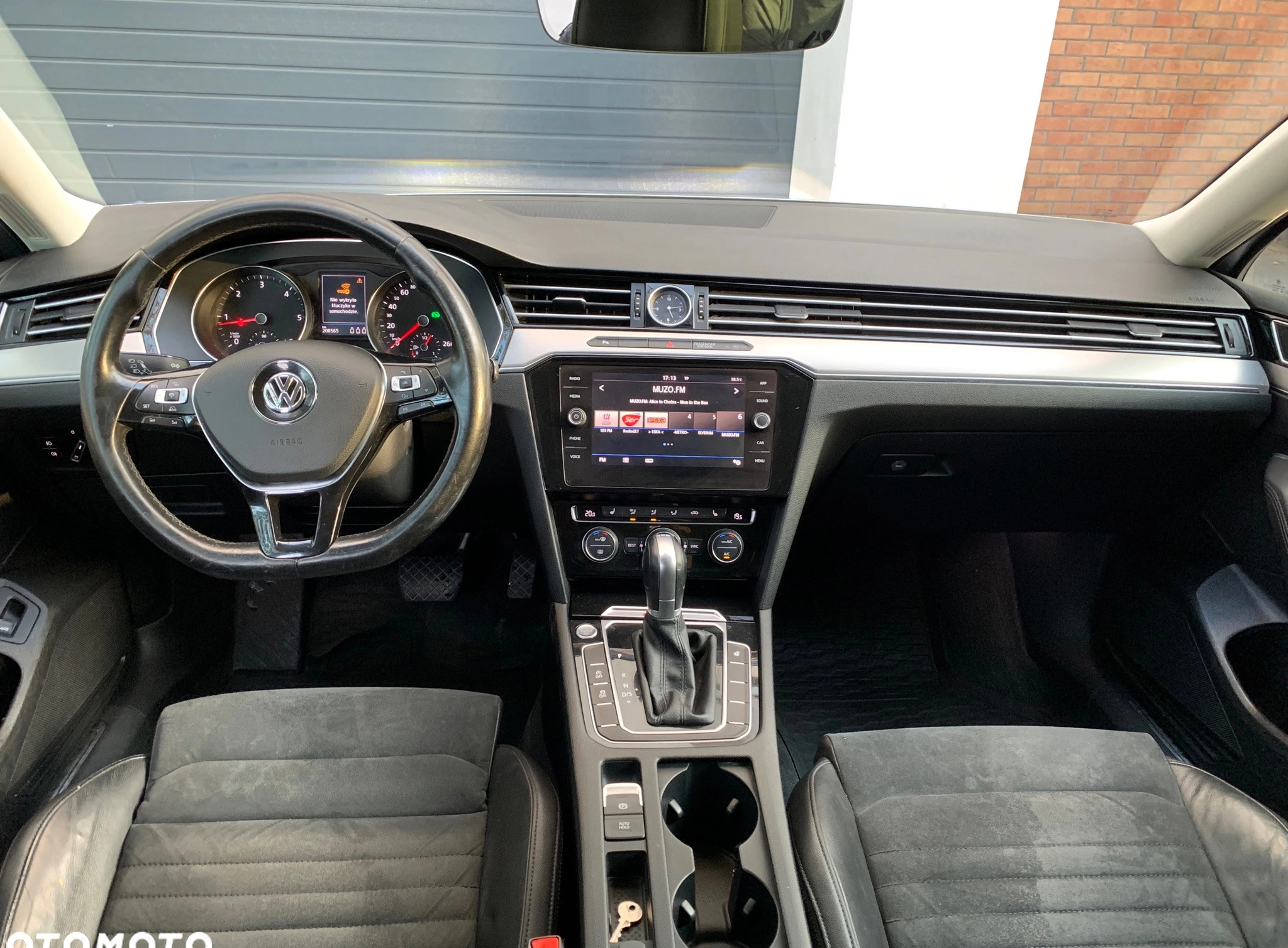 Volkswagen Passat cena 79900 przebieg: 208600, rok produkcji 2017 z Barczewo małe 46